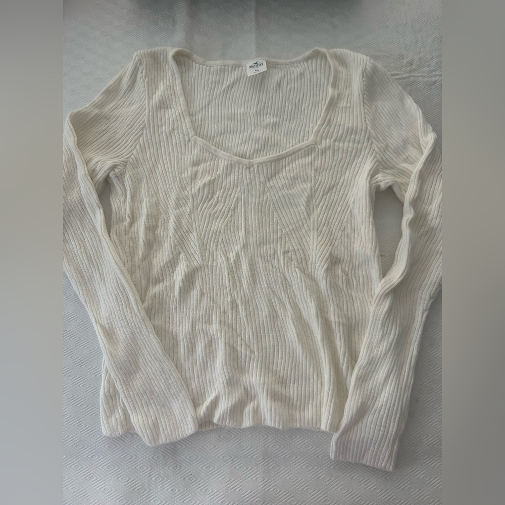 Hollister white long sleeve top